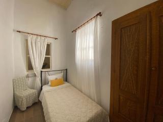 Marthas Traditional House - 1