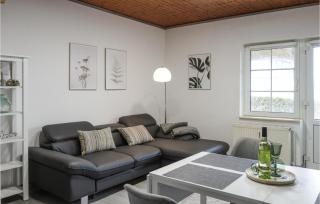 Amazing Apartment In Otterndorf - Otterndorf - 0