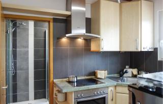 Amazing Apartment In Otterndorf - Otterndorf - 3