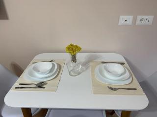 Mimosa’s apartment with lovely balcony - Tirana - 3