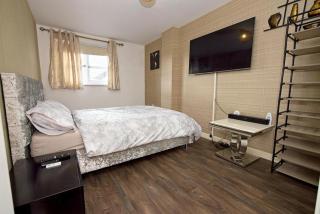 FIve Star Rated Condo - Manchester - 6