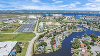 Madeline Lake Oasis Home in Galveston On the Water! - 4