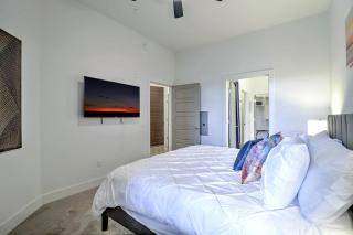 Private Rooftop Terrance-Walk Score 81-Shopping District-King Bed-Parking 4020 - Scottsdale - 2