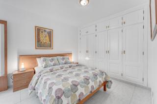 100m to a beach Spacious apartm - Playa de San Juan - 5
