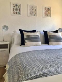 Fresh 4 Bed Coastal Home nr Padstow - 8