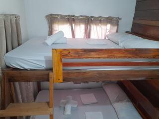 Panawan Guest House 1 - General Luna - 9