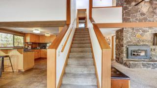 Crag - 01 - Sunriver - 6