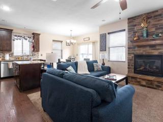 Sandy, UT home. Near the best skiing in the world - 5