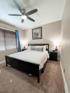 Sandy, UT home. Near the best skiing in the world - 2