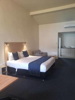 Captains Quarters Motor Inn - Cambridge - 8
