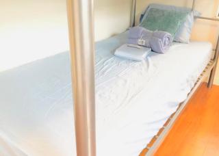 Men Beds - Free Coffee - WiFi - Parking - 3 Miles to the Beach - Fort Lauderdale - 2