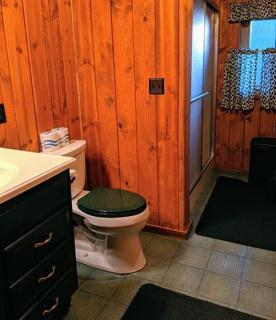 Cabin #5 - Strawberry - 3