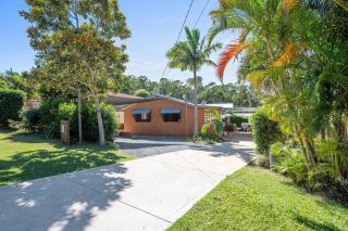 Big House Little House Moonee Beach - Moonee Beach - 8