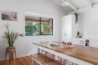 Big House Little House Moonee Beach - 4