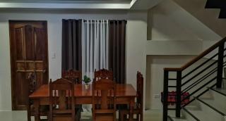 CHATEAU DE CHLOE - 3 Bedroom Entire Apartment for Large Group - Tacloban - 7