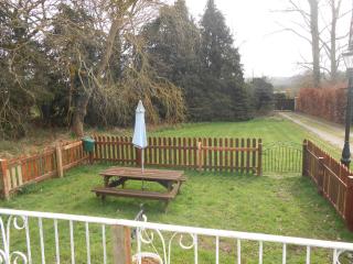 'The Cabin'. A cosy private & secure holiday home. - Padeswood - 2