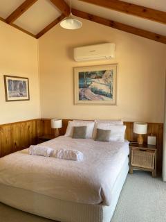Warby Cottage - Wangaratta - 1