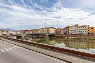 Lungarno Elegant Apartment with Panoramic Balcony - Pisa - 9
