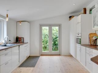 Holiday Home Selina - 600m from the sea in Sealand by Interhome - Dronningmølle - 7