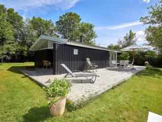 Holiday Home Ilsabet - 750m from the sea by Interhome - Gilleleje - 0
