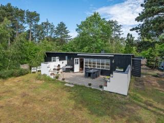 Holiday Home Claudine - 300m from the sea by Interhome - 0