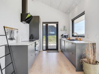 Holiday Home Haley - 150m from the sea by Interhome - 2