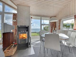 Holiday Home Keti - 5m from the sea by Interhome - Nyborg - 3