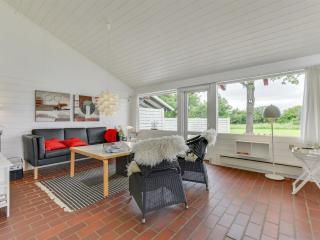 Apartment Ditte - 300m from the sea by Interhome - 7