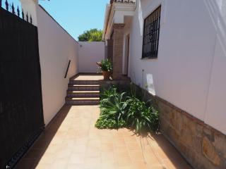 Nerja Paradise Rentals - Villa Victoria - 1