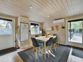 Holiday Home Toimi - 500m to the inlet by Interhome - Ulfborg - 1