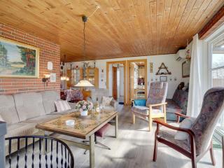 Holiday Home Tuki - 700m to the inlet by Interhome - 4