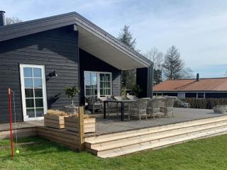 Holiday Home Ovine - 300m from the sea by Interhome - Sønderby - 0