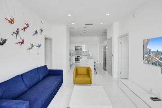 Modern Penthouse condo with 2 story private terrace - Hollywood - 6