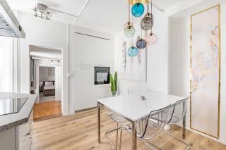 Exquisite one-bedroom apartment on Av du Casino - Montreux - 1
