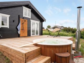 Holiday Home Siebelt - 200m from the sea by Interhome - 8