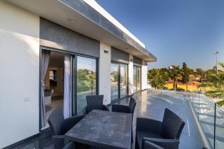 Exclusive Villa City, Beach & Golf - 6