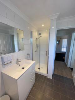 Vestey Apartments - 2