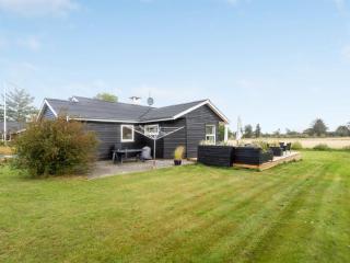 Holiday Home Ika - 600m from the sea by Interhome - Sæby - 0