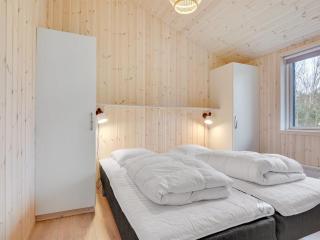 Holiday Home Jerrit - 225m from the sea by Interhome - 3