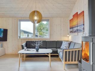 Holiday Home Jerrit - 225m from the sea by Interhome - 1