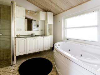 Holiday Home Akima - 700m from the sea by Interhome - Hals - 4