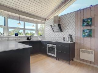Holiday Home Herta - 700m from the sea by Interhome - Hals - 4