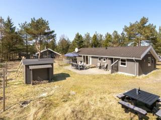 Holiday Home Sighbiorn - 950m from the sea by Interhome - Fjerritslev - 0