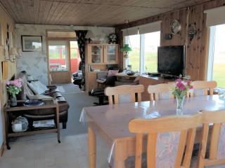 Holiday Home Helgard - 85m from the sea by Interhome - 2
