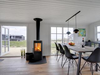 Holiday Home Adina - 50m from the sea by Interhome - Hjørring - 2