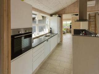 Holiday Home Alfuin - 500m from the sea by Interhome - Hjørring - 5