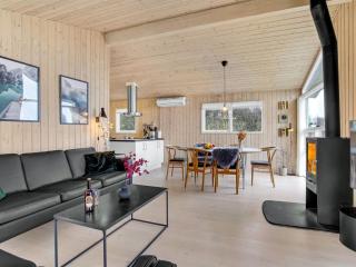 Holiday Home Idalia - 125m from the sea by Interhome - Hjørring - 2