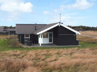 Holiday Home Dory - 990m from the sea by Interhome - 1