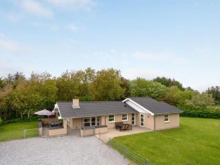 Holiday Home Albina - 844m from the sea by Interhome - Hjørring - 0