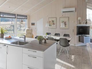 Holiday Home Mathias - 625m from the sea by Interhome - Hirtshals - 1